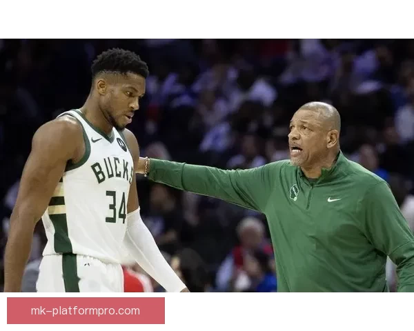 里弗斯回应托马斯被裁事件 称无需公开讨论与他人无关